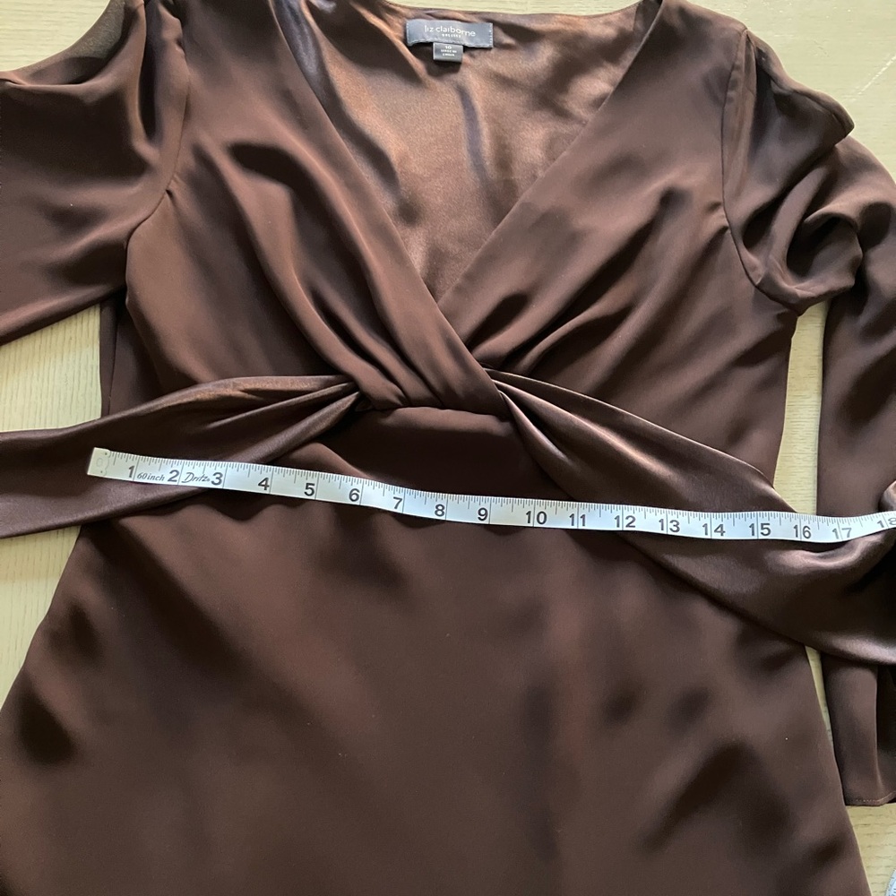 Liz Claiborne Deep Brown V-neck Bell Sleeve Cocktail Midi Dress Size 10 - Picture 8 of 11